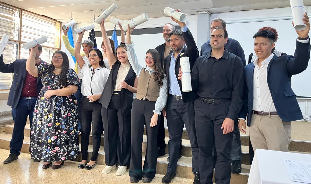Nuevos profesionales de FaCA